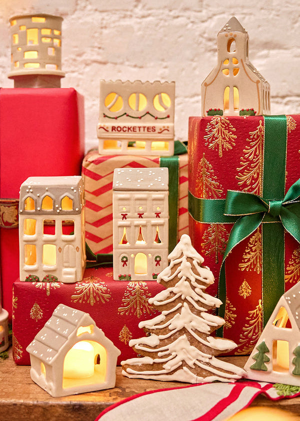 Tealights & Candles →